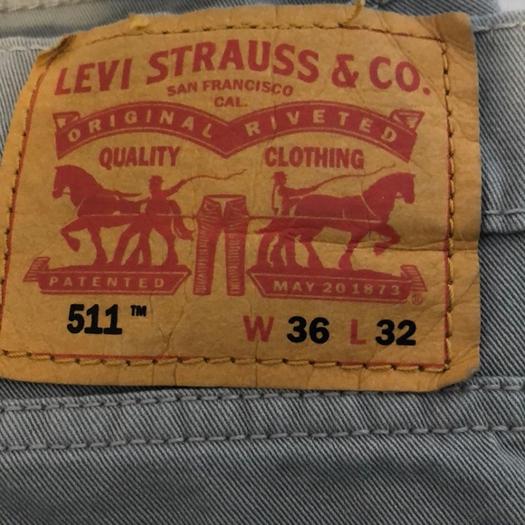 Dark grey Levi Men’s Denim pants size 36W - Picture 2 of 6